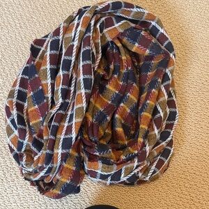 Cozy Multicolor Plaid Scarf